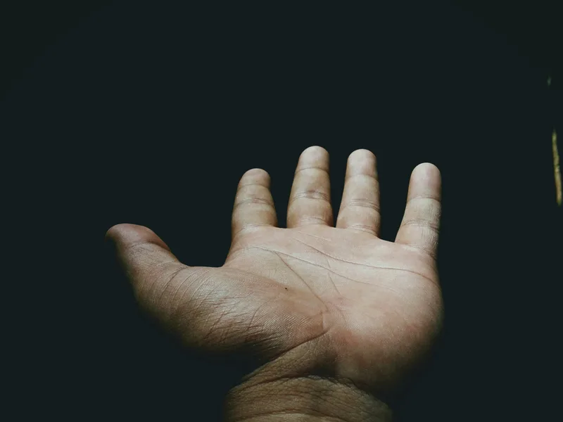 How Sovereign Light Chiropractic treats carpal tunnel syndrome in Suwanee