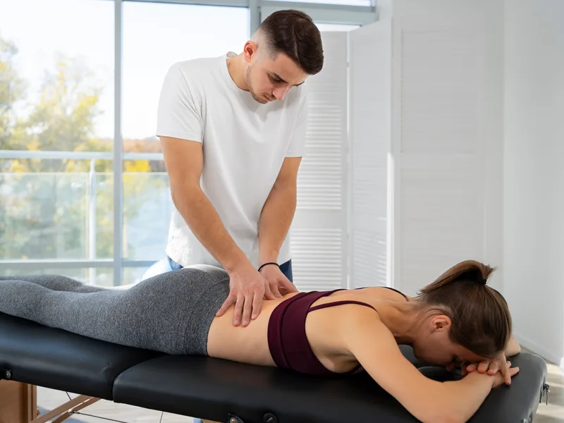Chiropractic care for hip pain at Sovereign Light Chiropractic in Suwanee