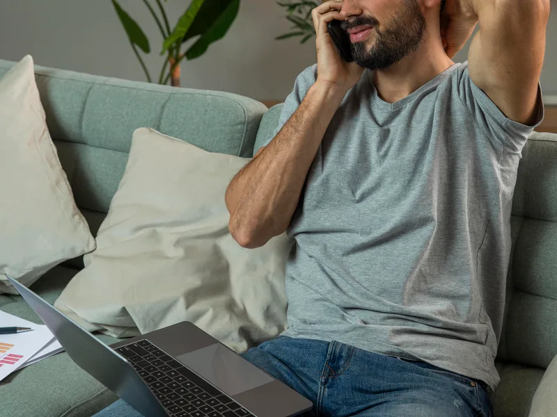 Chiropractic care for neck pain at Sovereign Light Chiropractic in Suwanee