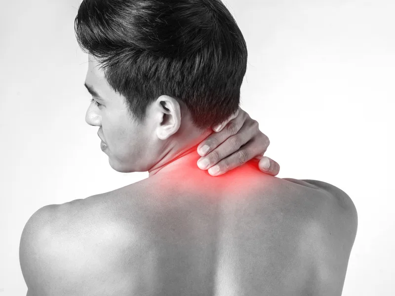 Sovereign Light Chiropractic treating pinched nerve in Suwanee