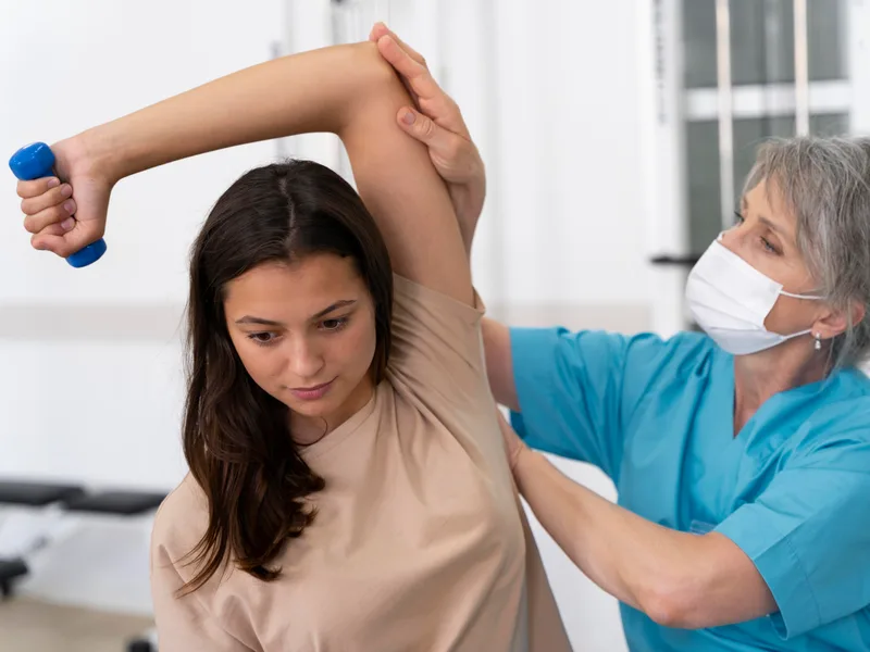 Sovereign Light Chiropractic treating rotator cuff injury in Suwanee